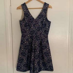 Navy/ Cream lacy pattern dress
